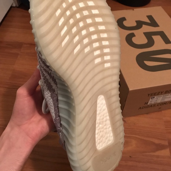 Yeezy 350 Boost “Blue Tint” - Picture 8 of 8
